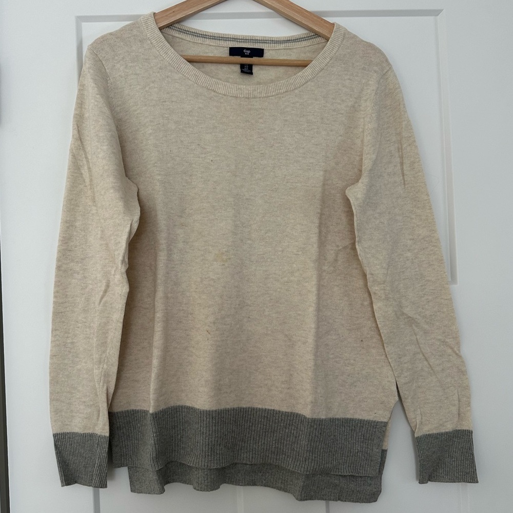 Gap Sweater